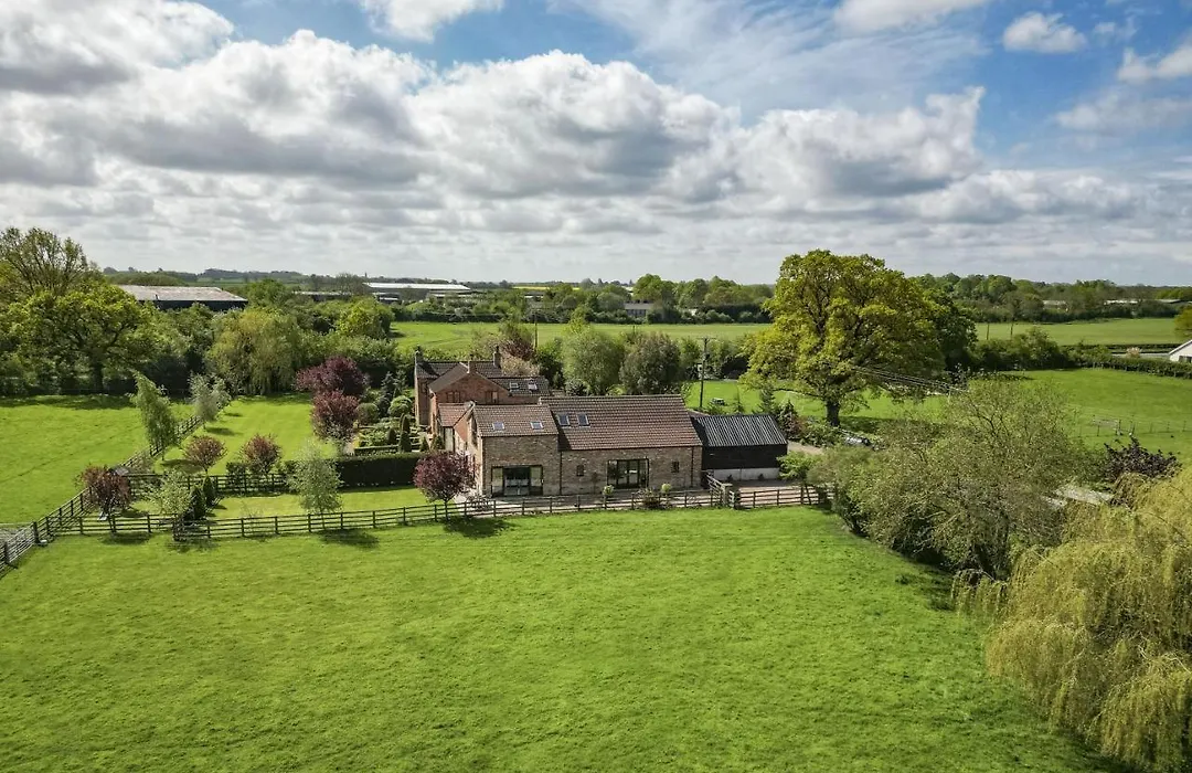 Tockwith Lodge Barn-1
